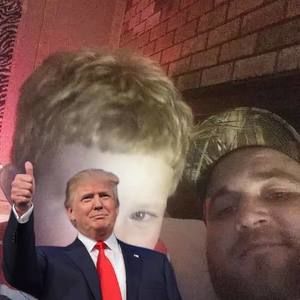 Meet your Posher, Chris